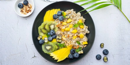 Что приготовить из&nbsp;манго: рецепты блюд, которые перенесут в&nbsp;тропики прямо сейчас