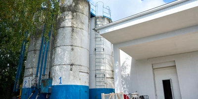 Пышная, сырная и&nbsp;с&nbsp;леопардовым бортом: как производят замороженную неаполитанскую пиццу