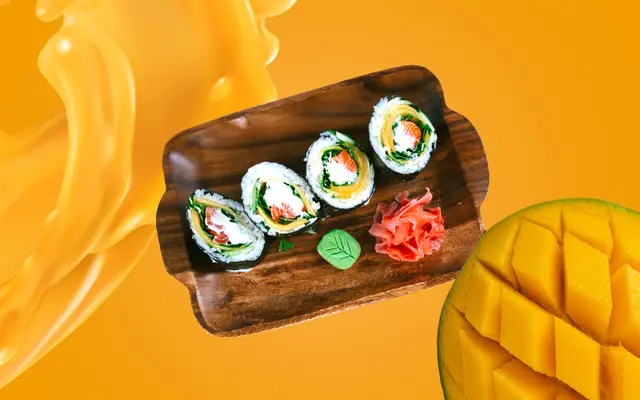 Ролл с&nbsp;манго и&nbsp;форелью