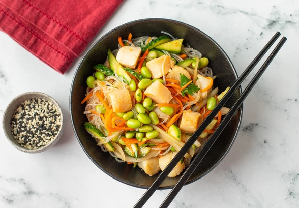 Рецепт «Азиатский салат с&nbsp;гребешками и&nbsp;фунчозой»