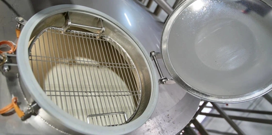 Роботизированные наследники Верещагина: где производят безлактозное масло и&nbsp;моцареллу