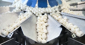 Роботизированные наследники Верещагина: где производят безлактозное масло и&nbsp;моцареллу